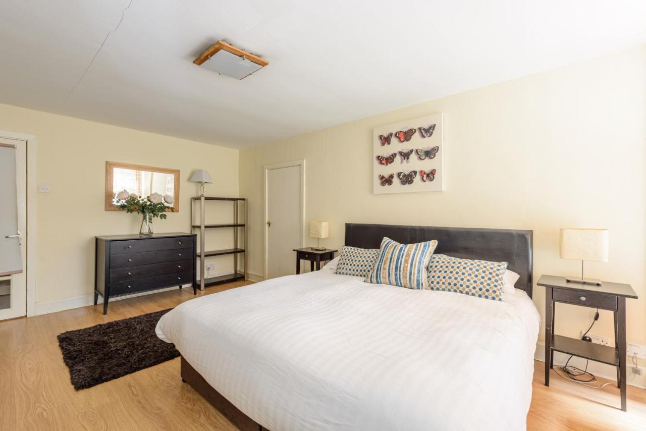 Appartement Lovely Apt Near Botanic Garden